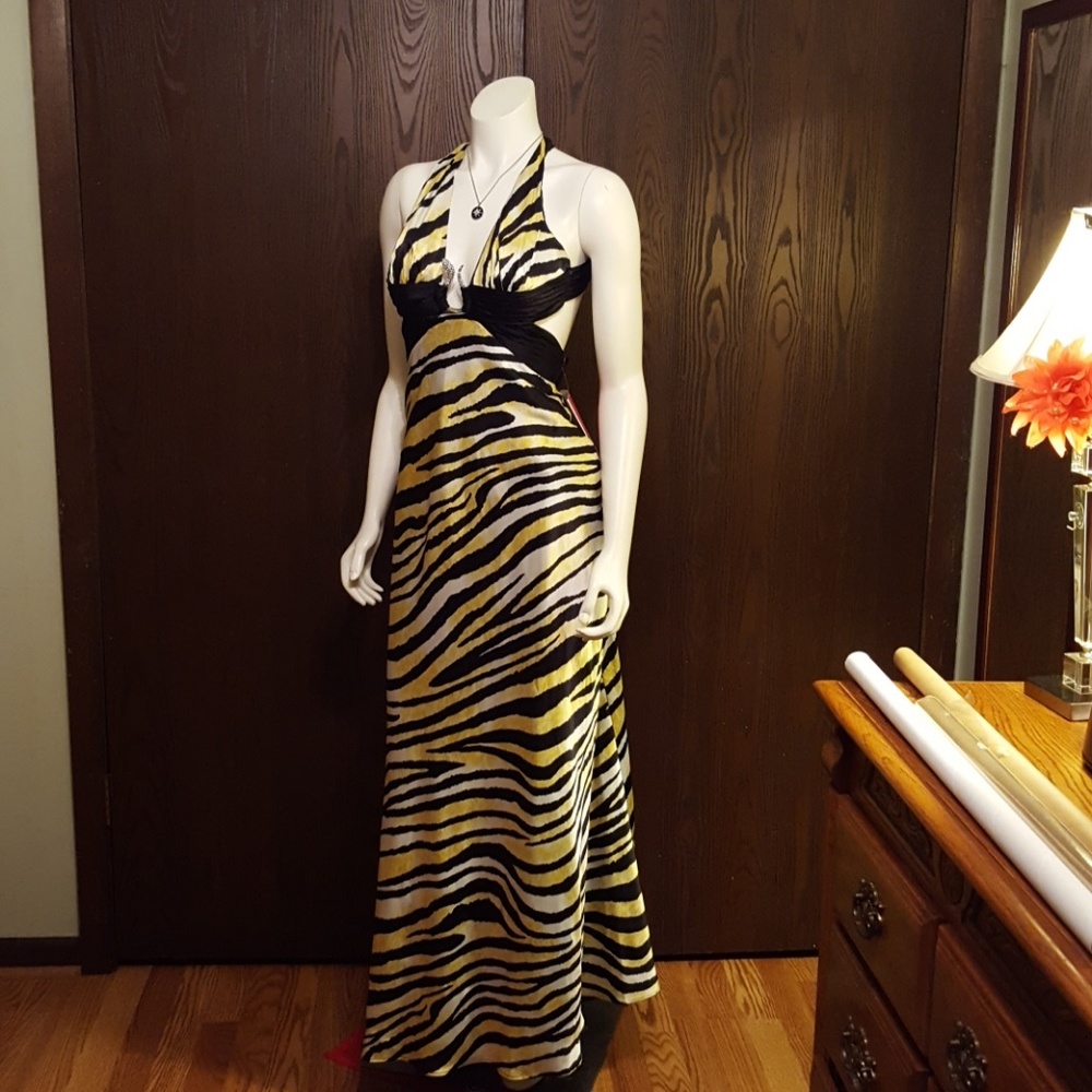 Formal gown